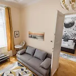 Reba Apartament *